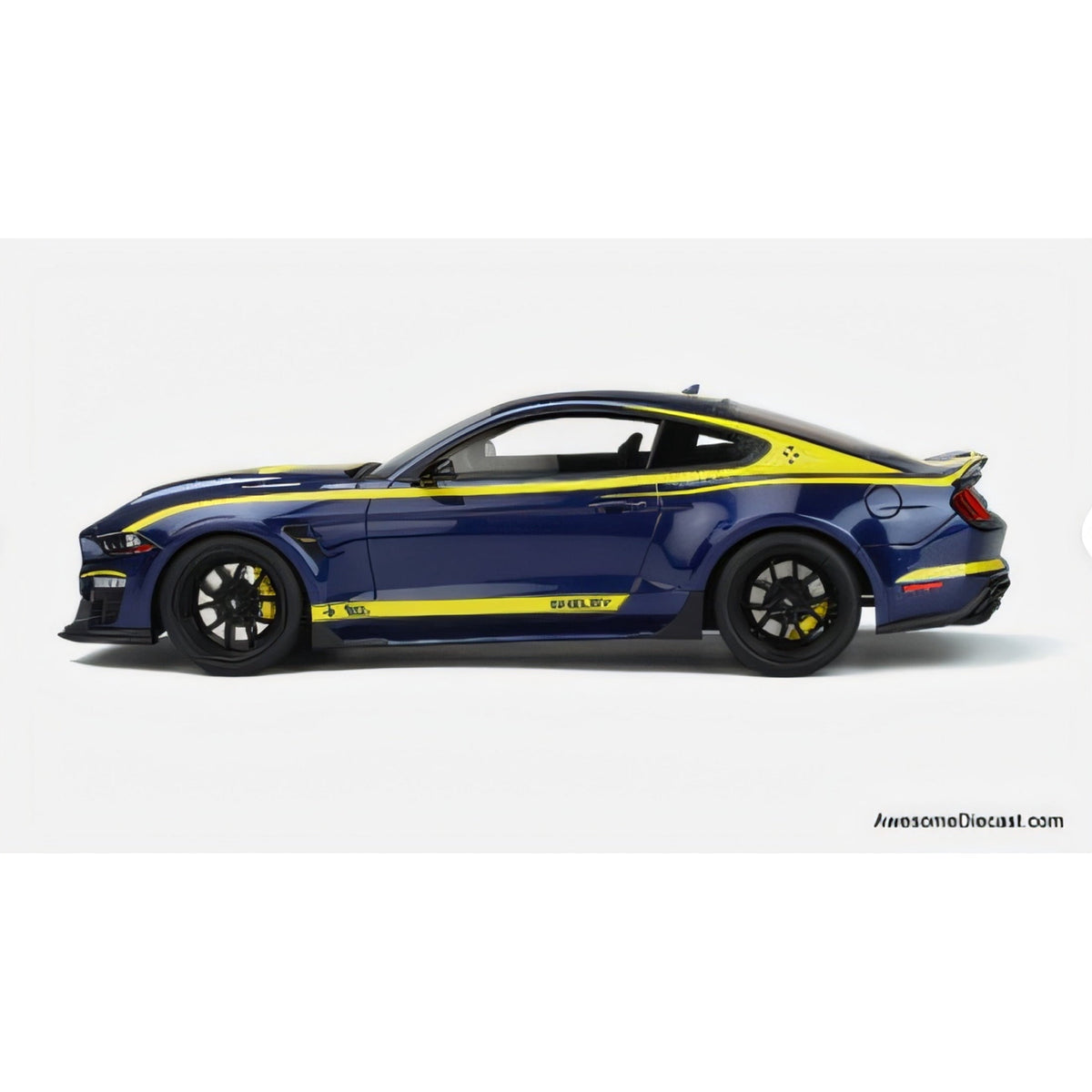 GT SPIRIT 1/18 - FORD Mustang Shelby Super Snake - 2021